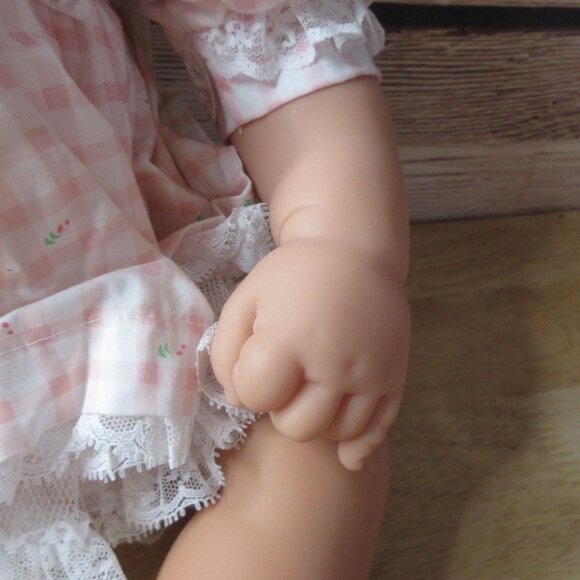 Lee Middleton Doll - 22" Lovin Stuff Model 00231 Vintage 1999 - Picture 6 of 16